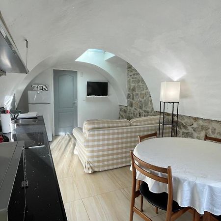 Le Doolie'S Biarritz - Panglao Garden Wifi Tv Bbq Apartman Kültér fotó