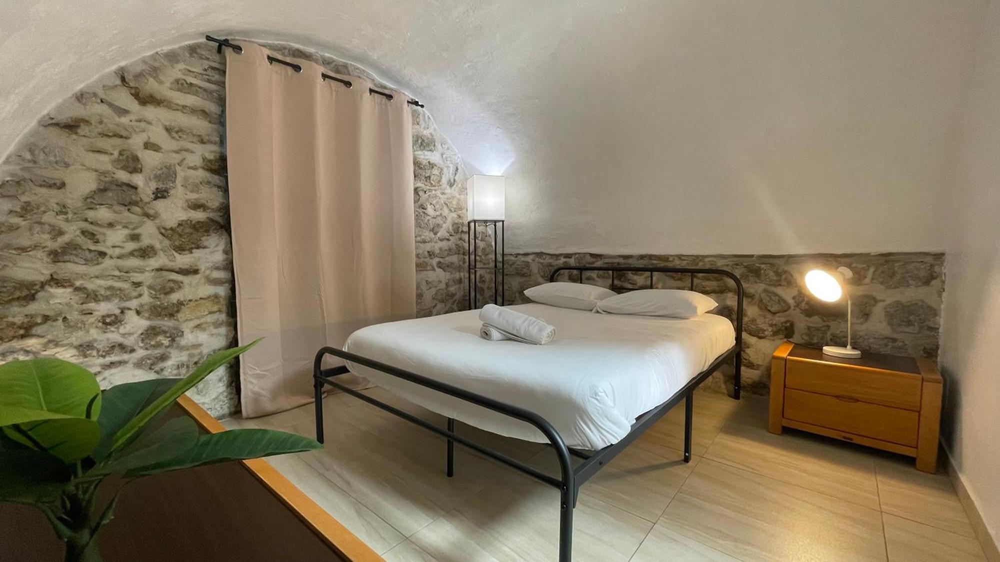 Le Doolie'S Biarritz - Panglao Garden Wifi Tv Bbq Apartman Kültér fotó